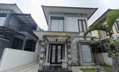 rumah 2 lantai one gate system di ngaglik sleman