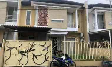 rumah 2 lantai regency one rungkut furnish surabaya
