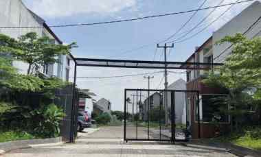 rumah 2 lantai selangkah ke stasiun cikarang