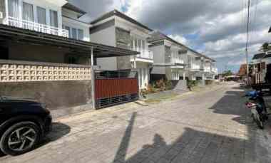 rumah 2 lantai siap huni di nyitdah tabanan