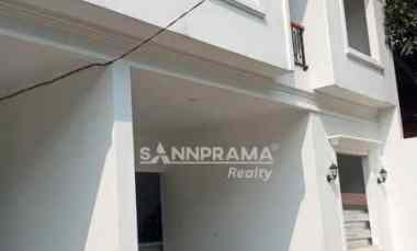 rumah 2 lantai siap huni di tanah baru depok