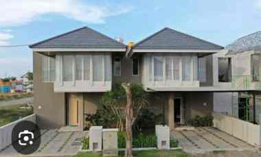 rumah 2 lantai siap huni full furnish di cerme gresik