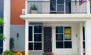 rumah 2 lantai strategis di karawaci tangerang