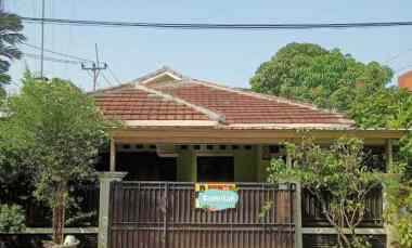 rumah 2lt cash kpr dalam perumahan puri mas depok