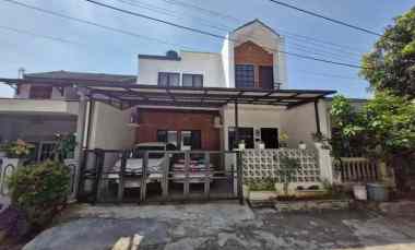 rumah 2lt dalam perumahan di ciherang tapos depok