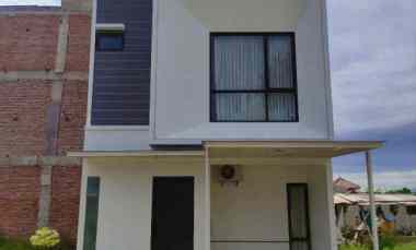 rumah 3 lantai dengan rooftop di tangerang