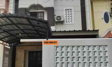 Rumah 3 Lantai SIap Huni Raffles Hills Cibubur