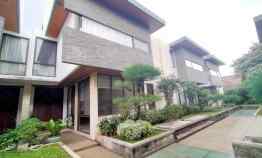 Turun Harga Townhouse di Ampera Jakarta Selatan 3 Lantai