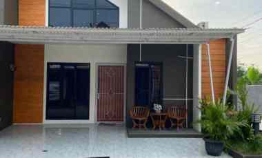 rumah apik siap huni dalam cluster di bedahan sawangan