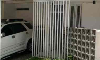 rumah area cisasawi komplek taman cihanjuang