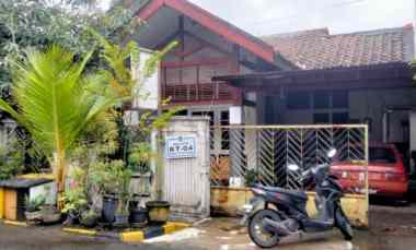 rumah asri di lokasi asri