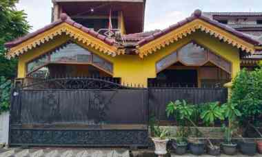 Rumah Asri Luas 200 meter Bebas Banjir di Abadi, Duren Sawit