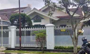 rumah asri siap huni halaman luas di margahayu raya