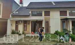 Rumah Komp Awani Residence Siap Huni Hadap Selatan dekat Ultra Jaya