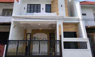 rumah babatan pantai strategis