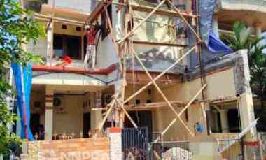 rumah bagus 2 lantai bangunan luas di beji frylin