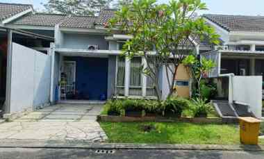 rumah bagus dan nyaman dipanongan tangerang