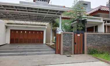 rumah bagus dekat mall di villa galaxy bekasi selatan