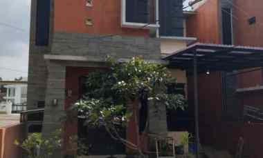 rumah bagus siap huni 2 lantai garut