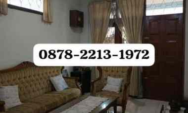 rumah bagus untuk hotel dekat ke kampus univ maranatha