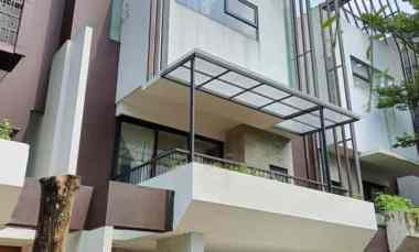 Rumah di Bangka 3lt Dgn Rooftop dalam Townhouse Dkr Area Kemang