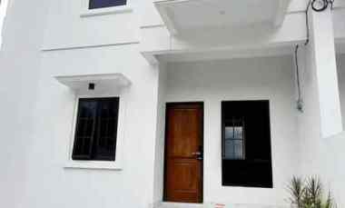 rumah baru 2 lanatai di kalisari jakarta timur