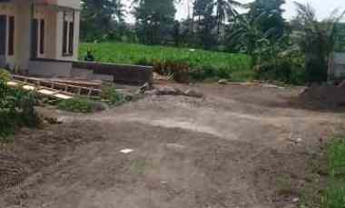 Rumah Dijual di Jln. Bong cino pesantren al fitroh