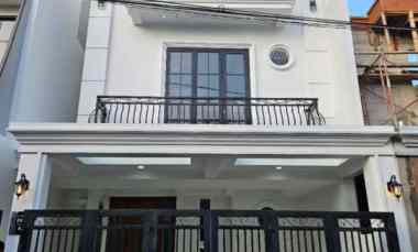 rumah baru american classic di cinere depok