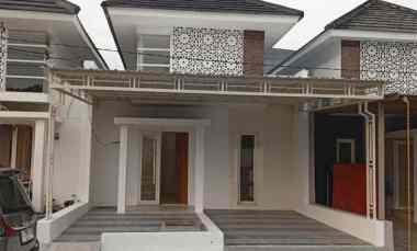 rumah baru belum pernah ditempati di the oso waru