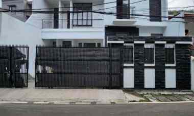 rumah baru di pejompongan benhil jakpus