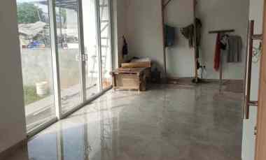 rumah baru hook minimalis di taman surya jakarta barat