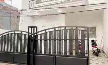 Rumah Baru Kawasan Favorit Duren Sawit Jakarta Timur