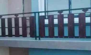 gambar rumah baru kedung anyar 2 lantai