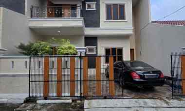 rumah baru lokasi strategis area rawamangun jaktim