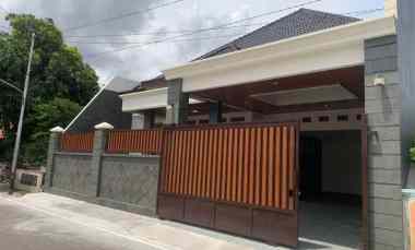 Rumah Dijual di Jajar Laweyan Surakarta
