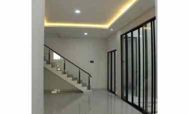 rumah baru minimalis dian istana mocca vrbana