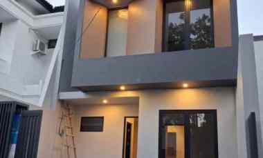 rumah baru modern 2 lantai manyar jaya