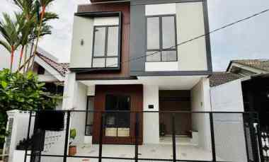 Rumah Baru Modern di Nusaloka BSD, Lt.98 Lb.133 Rp.2,4M
