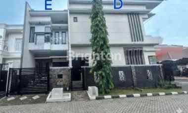 rumah baru mulyosari 2 lantai minimalis