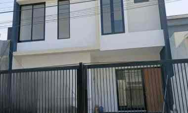 rumah baru mulyosari nego