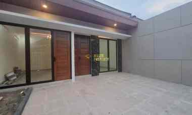 rumah baru murah carpot 2 mobil di kalasan sleman