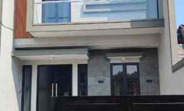 Rumah Baru Nginden Intan Timur Hadap Utara