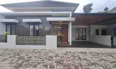 rumah baru siap huni di kawasan nyaman ngaglik sleman