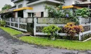 rumah baru siap huni lokasi dekat dewandaru