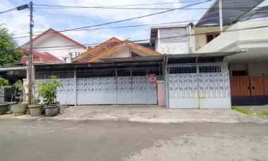 rumah baruk terawat siap huni row jln 2 5 mobil