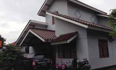 Rumah Besar Murah Strategis tanpa Perantara