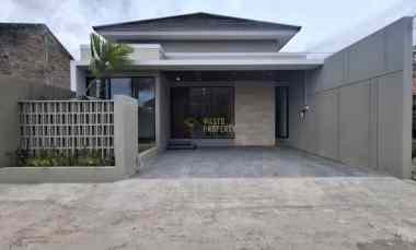 Rumah Besar Tanah Luas Siap Huni di Purwomartani Shm