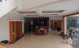 rumah bukit gading mediterania