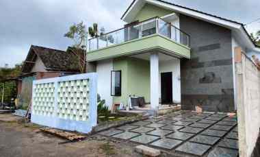 rumah cantik 7 menit ke pasar ngijon