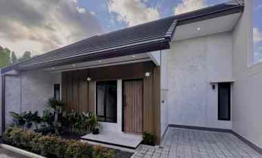 rumah cantik desain modern di kalasan sleman